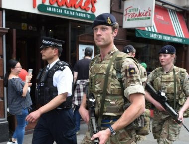 Βρετανία: Απομάκρυνση των στρατιωτών από τους δρόμους τα μεσάνυχτα της Δευτέρας